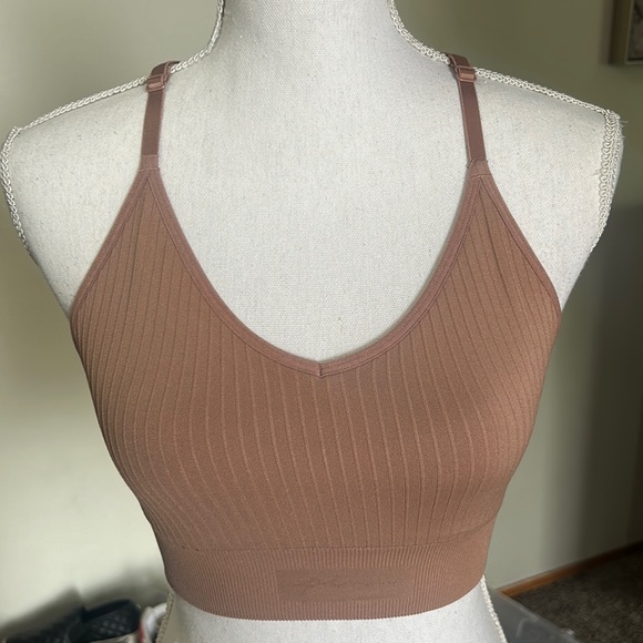 PINK Victorias Secret Light Brown Active Seamless Lightly Lined Bra S - Picture 1 of 11